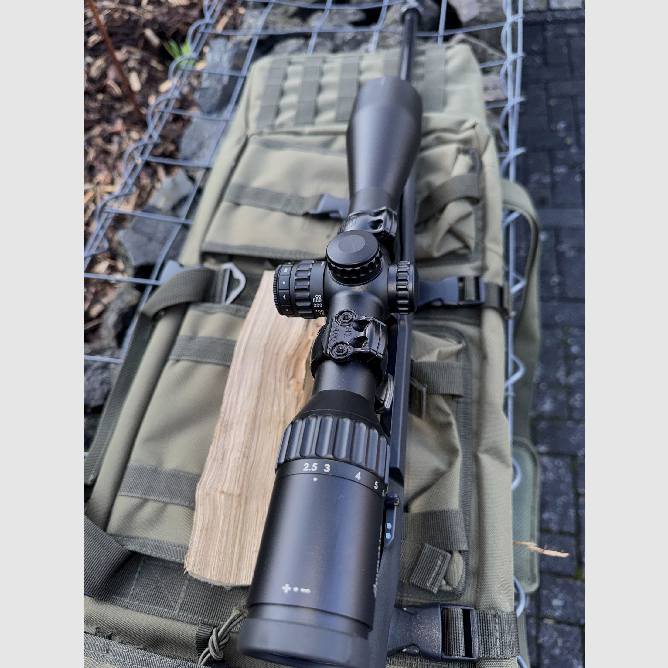 Mauser M18- .300 Win. Mag./ Professor Optiken Ammersee 2,5-15x50 HD/ Mündungsbremse, Bild 6 von 12