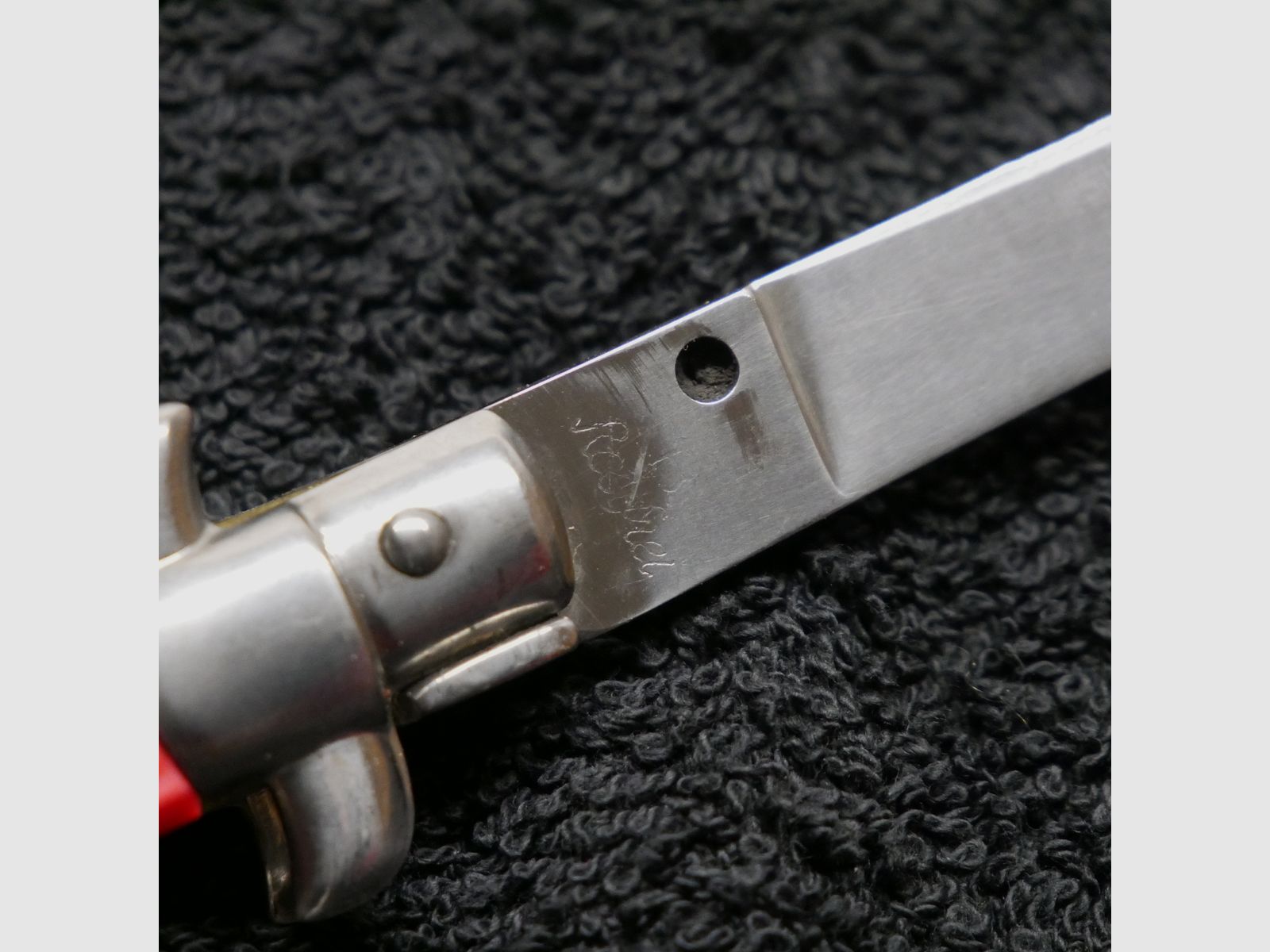 Couteau à ressort Stiletto B en acier inoxydable Beltrame vintage des années 70