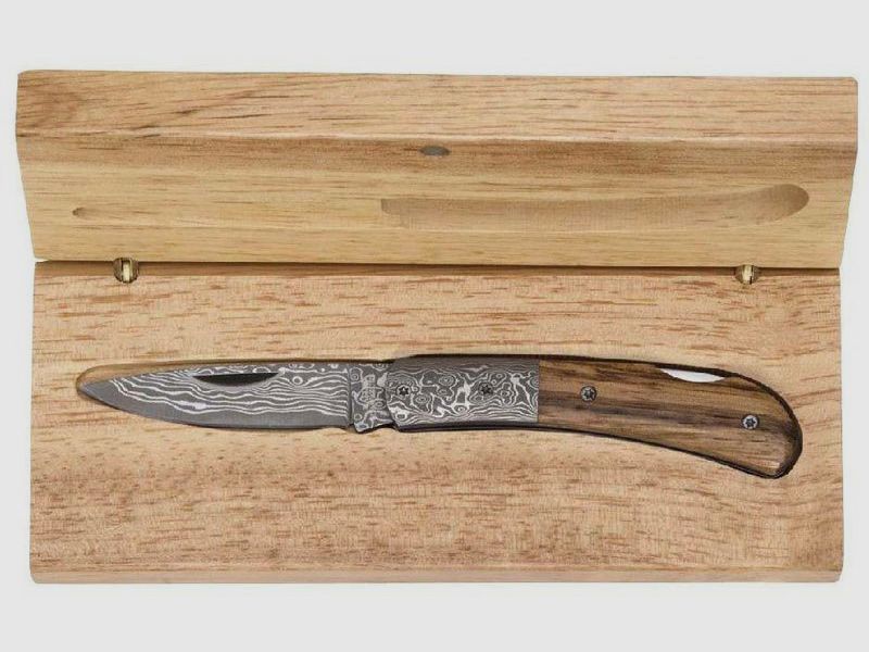 Damascus pocket knife with zebra wood handle