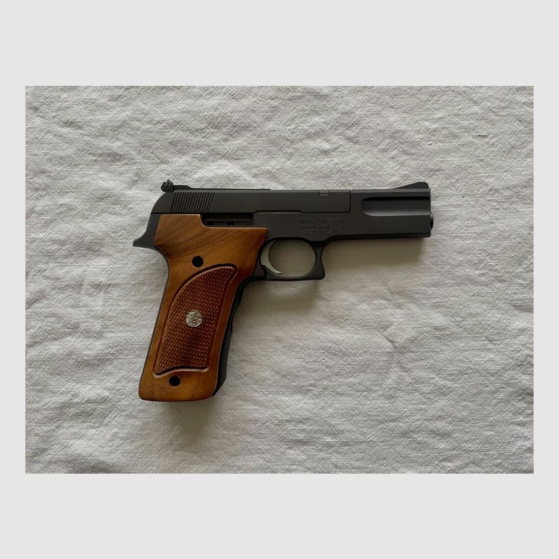 Smith & Wesson