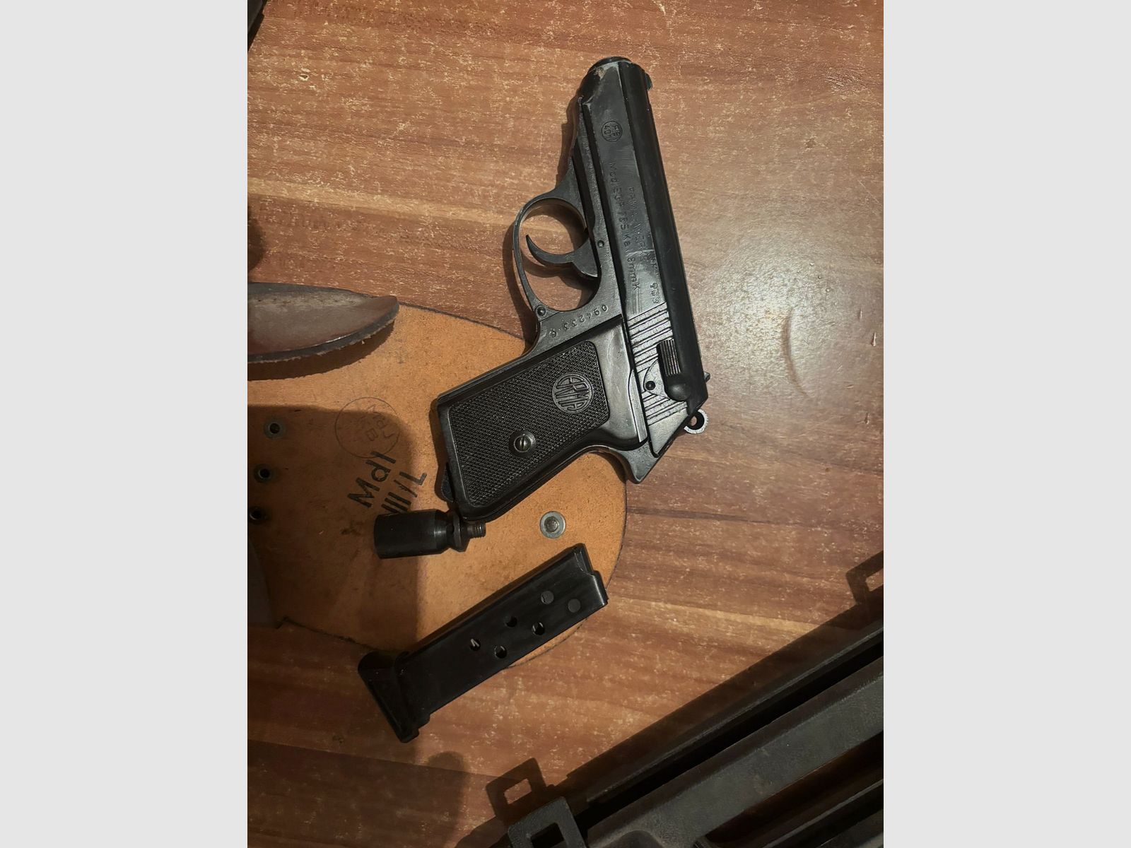 Browning Erma Konvolut Schreckschusswaffen Handfeuerwaffen 