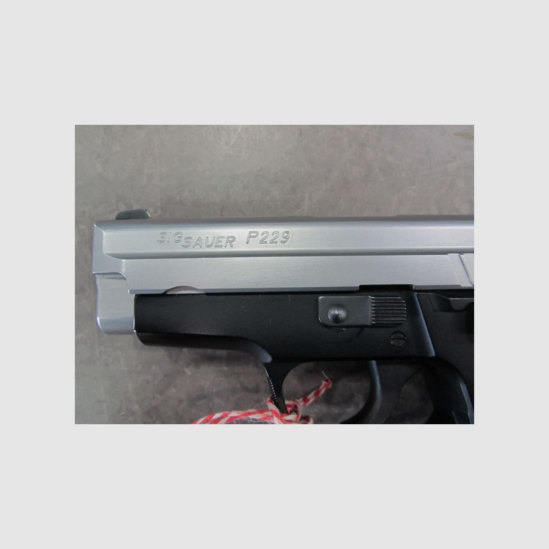 SIG SAUER P229 CAL 40S&W usado, imagen 8 de 8