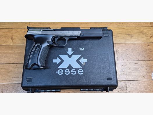 Bardzo dobry pistolet strzelecki Hammerli – Model X-ESSE Sport – Kal. 22LR – Szwajcarska jakość, ale wyprodukowano w Niemczech! – Doskonałe narzędzie treningowe – Z oryginalną walizką i wskaźnikiem komory – Do wyczyszczenia – TBE