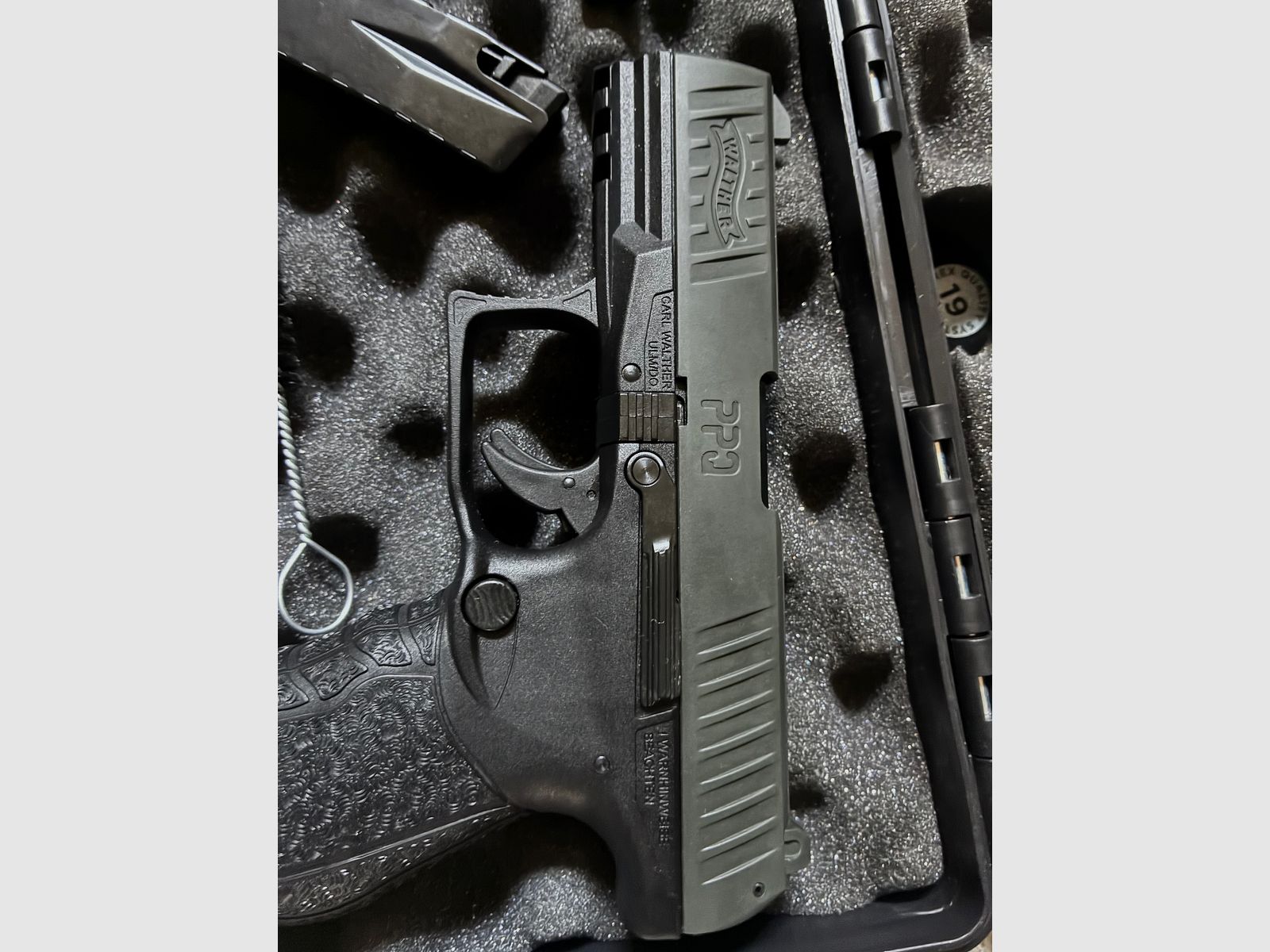 Walther Schreckschuss Pistole PPQ M2