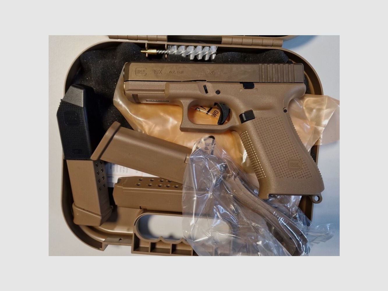 Glock Pistole 19X FDE Coyote 9mm