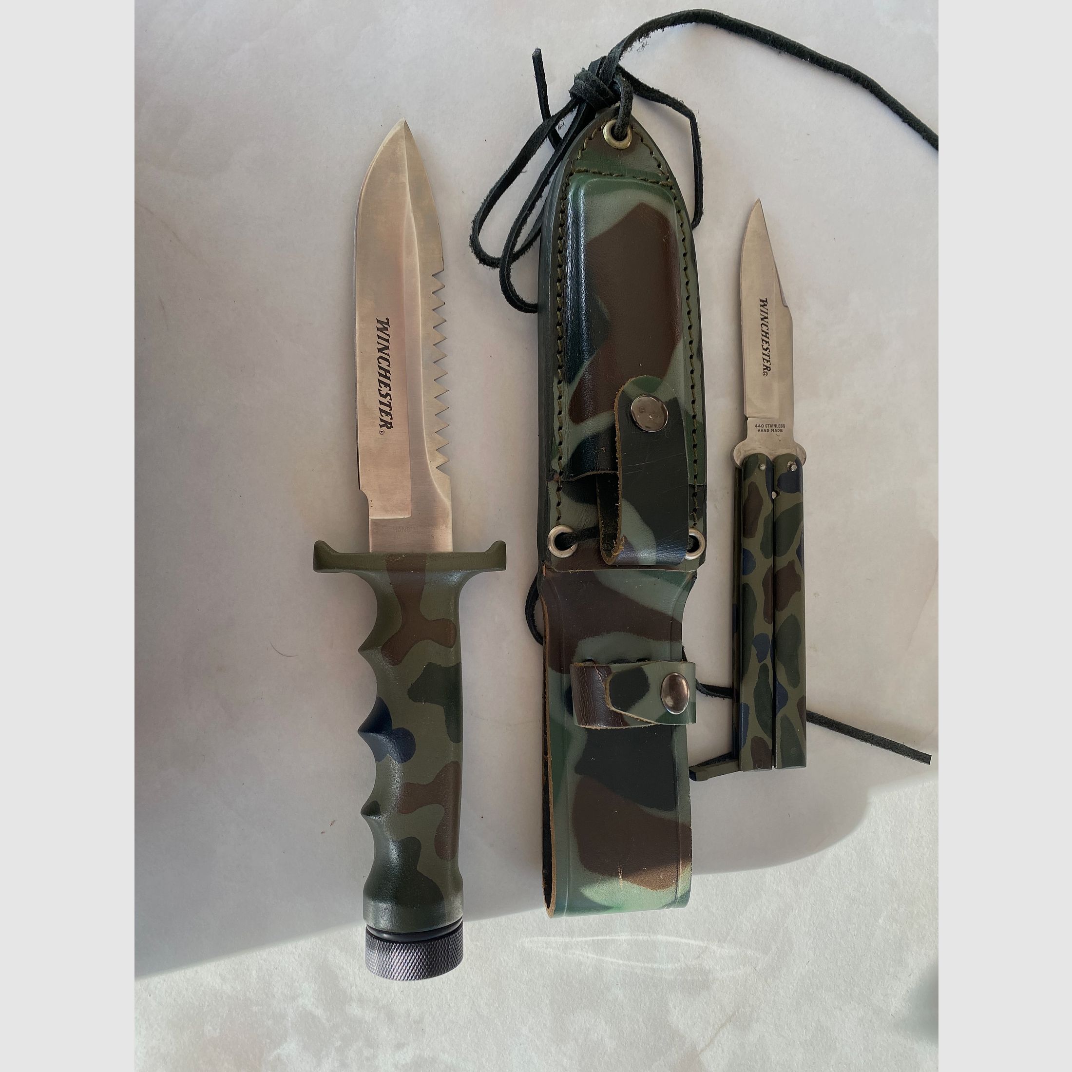 Zestaw noży przetrwania Winchester – noże outdoorowe + nóż składany – w kolorze maskującym – w komplecie z pochwa