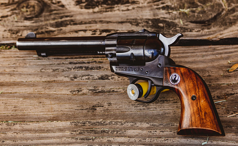 Pistole oder Revolver?