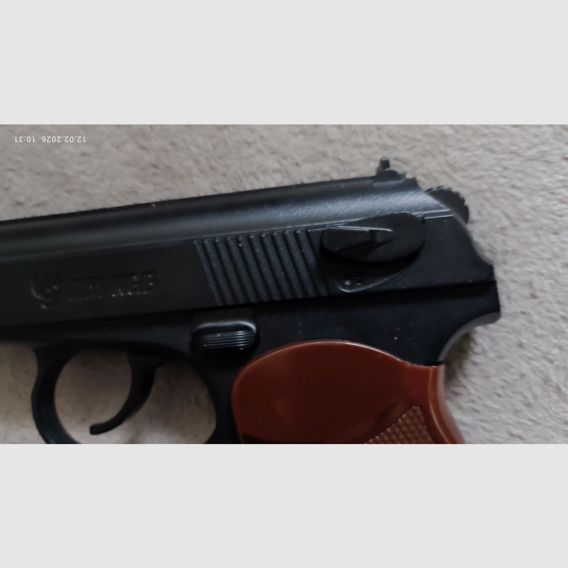 Umarex Legends KGB Pistolet 4,5 BB
