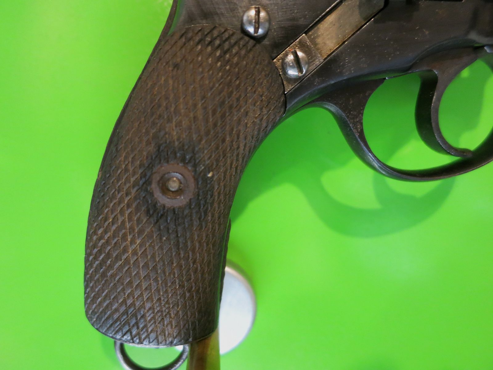 KAISERLICHER RUSSISCHER NAGANT-REVOLVER 1. WK, 1915, DOUBLE-ACTION-OFFIZIERSMODELL    #93-