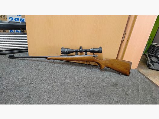 ZKM 452 Brünner .22LR Kleinkaliber Repetierer mit ZF