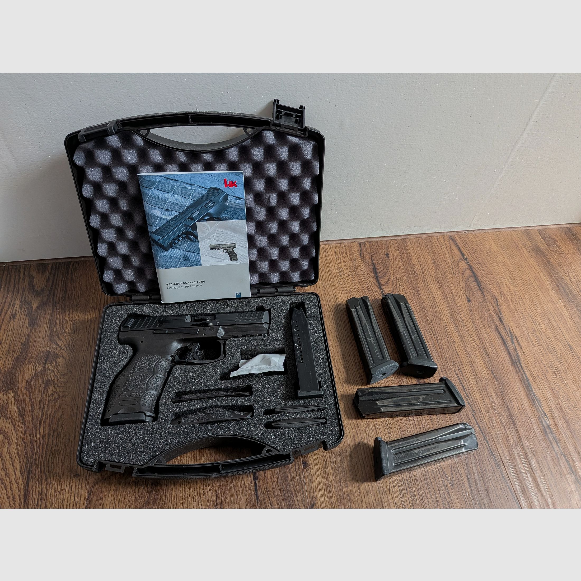 Heckler & Koch SFP9 SF 9x19mm 9mm like new, incl. 6 original magazines & accessories