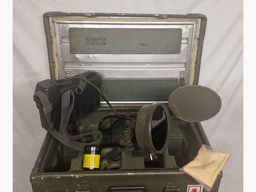 Fero 52 / Feldstecher 72 IR Scheinwerfer + Box + Akkupack