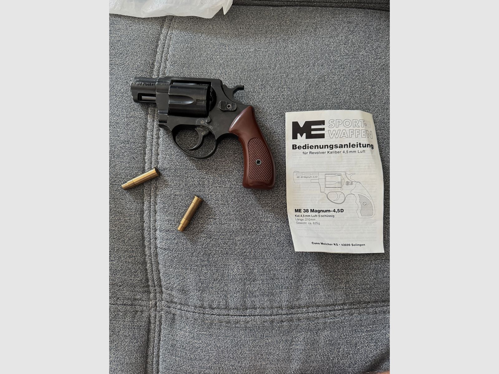 Cuno Melcher ME 38 Pocket / Magnum (4,5 mm) – Luftdruckrevolver mit Anleitung & Hülsen