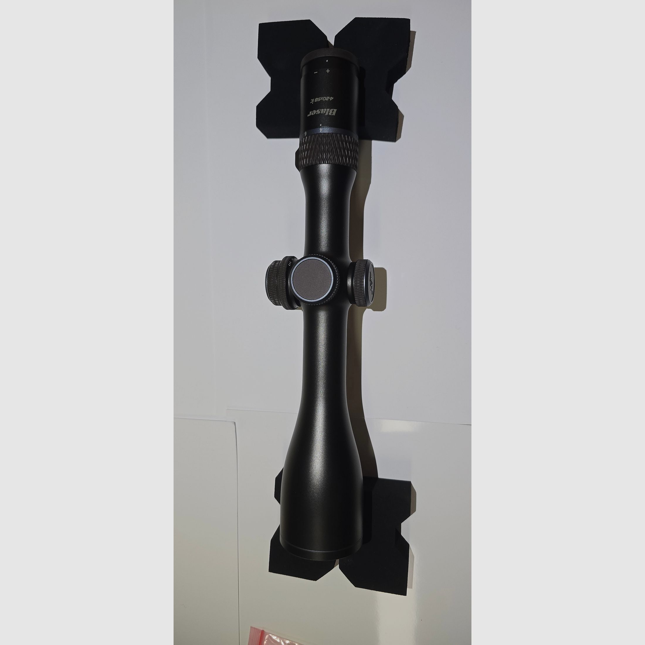 Optique cible Blaser B1 4-20x58 iC avec rail Zeiss