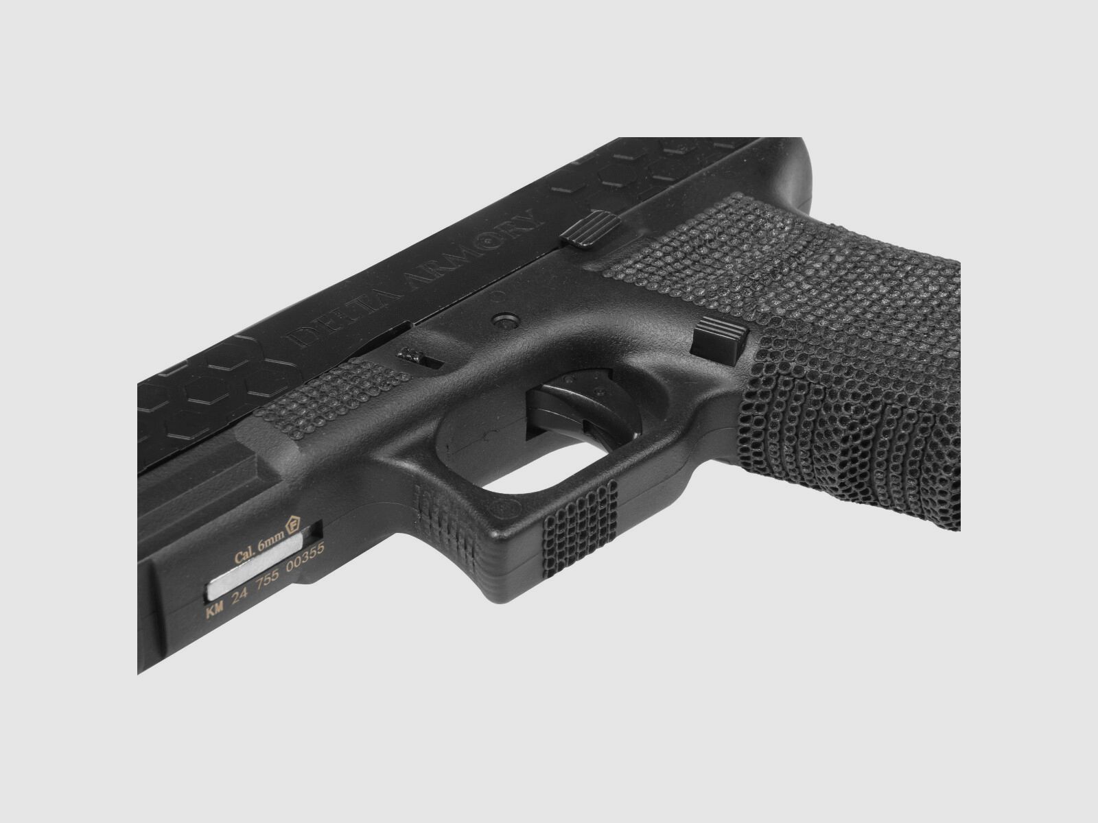 P03 GBB Airsoft Pistool met Grip Stippling in Zwart | Delta Armory