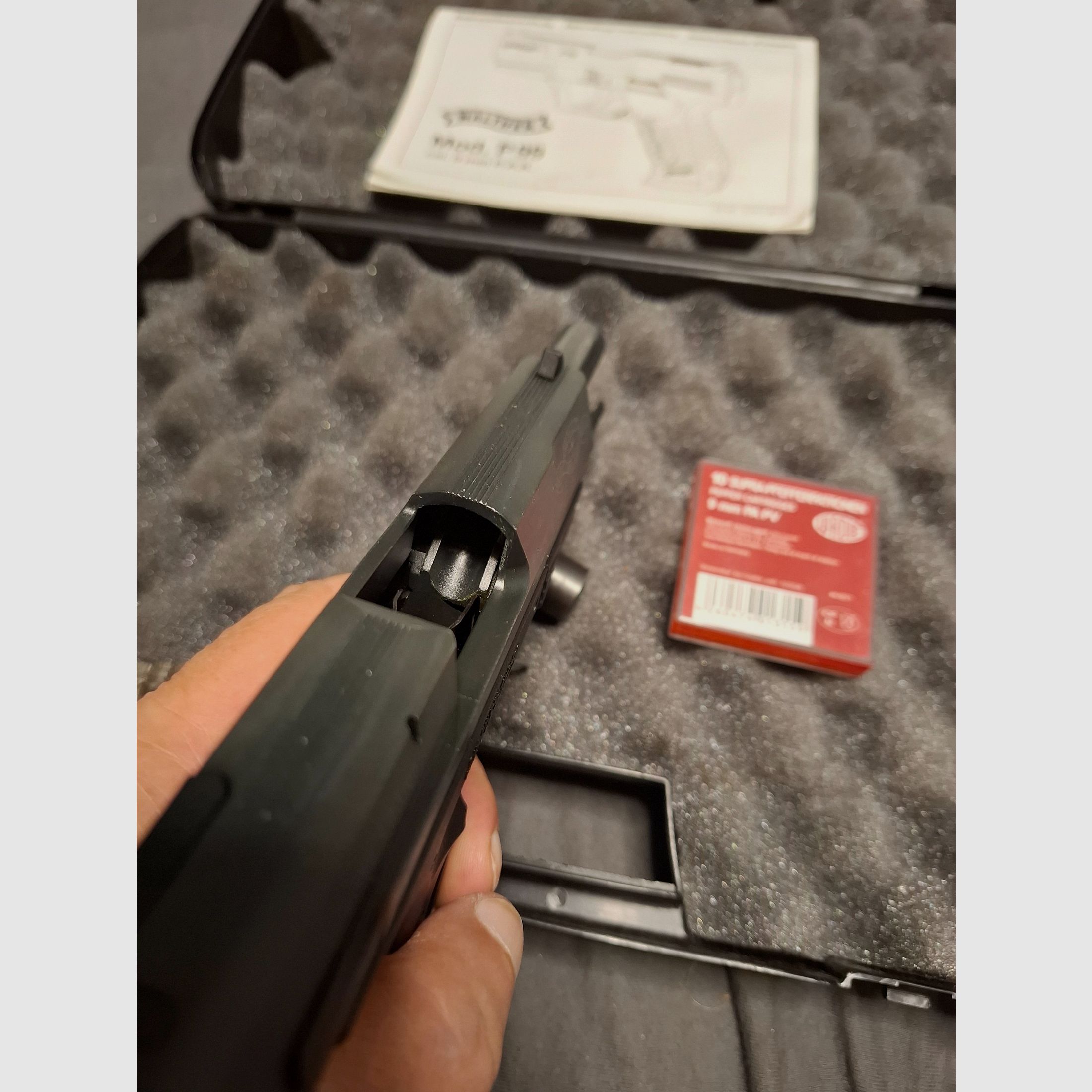 Walther P99  PTB 637  9mm P.A.K.  mit 10 Pfefferpatronen , Bild 3 von 5
