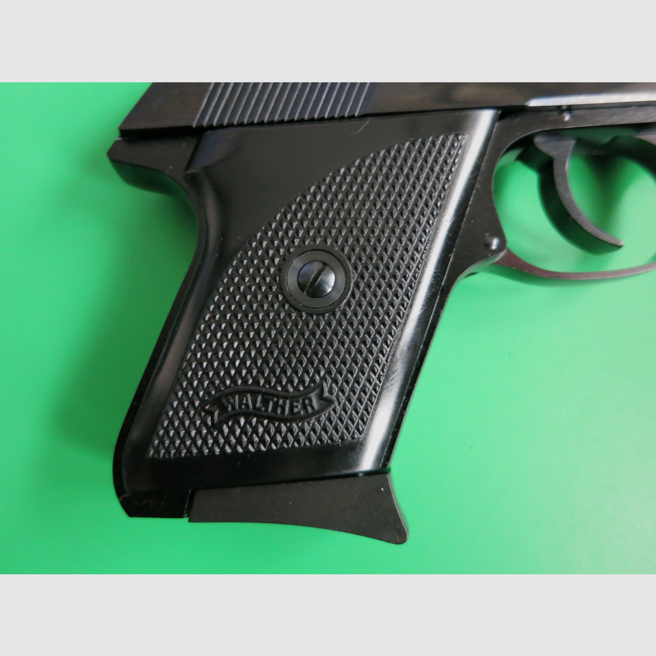 Walther/Ulm, Modell TPH, Kal. 6,35 mm Browning, Taschenpistole, wie neu     #77