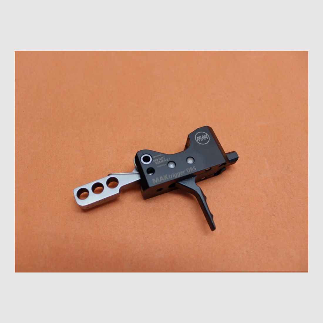 MAK. AR-15 Einstellbarer Sportabzug gerade MAKTrigger DRS (ca. 11-30,0 N) , z.B. Aim15/OA-15/HERA