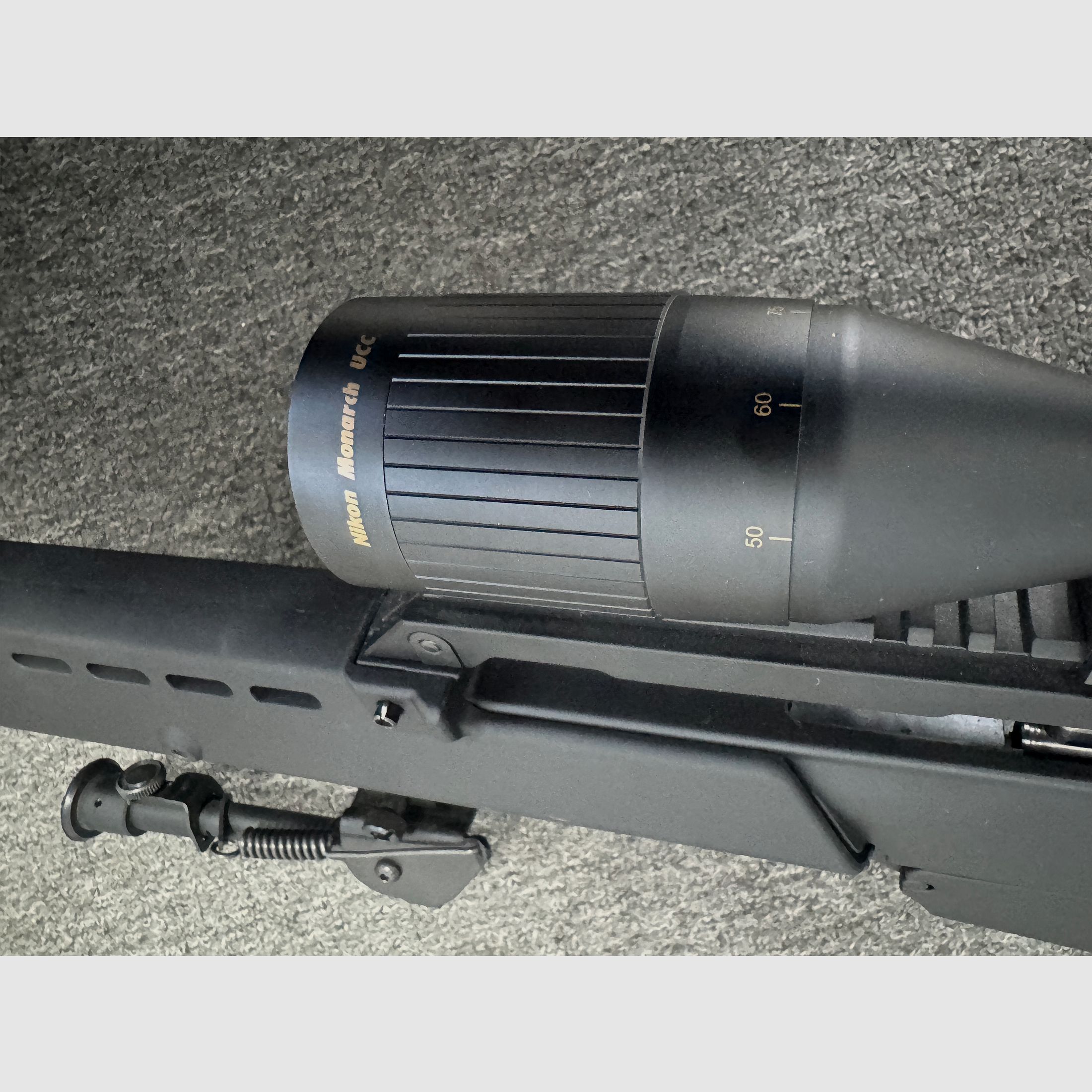 Heckler & Koch SL8 .223 z Nikon Monarch 5,5-16,5x44