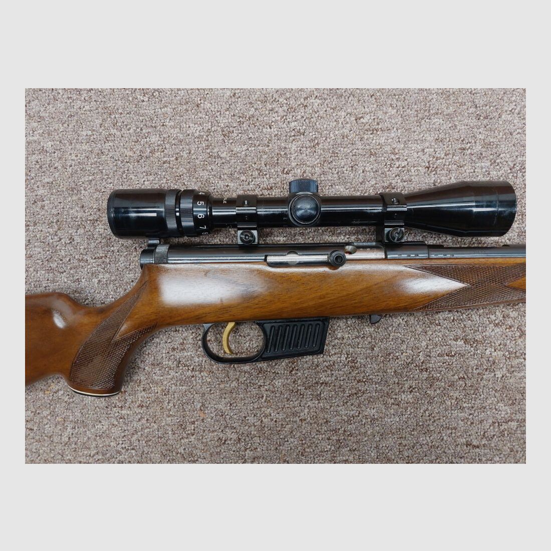 Rifle semiautomático Voere