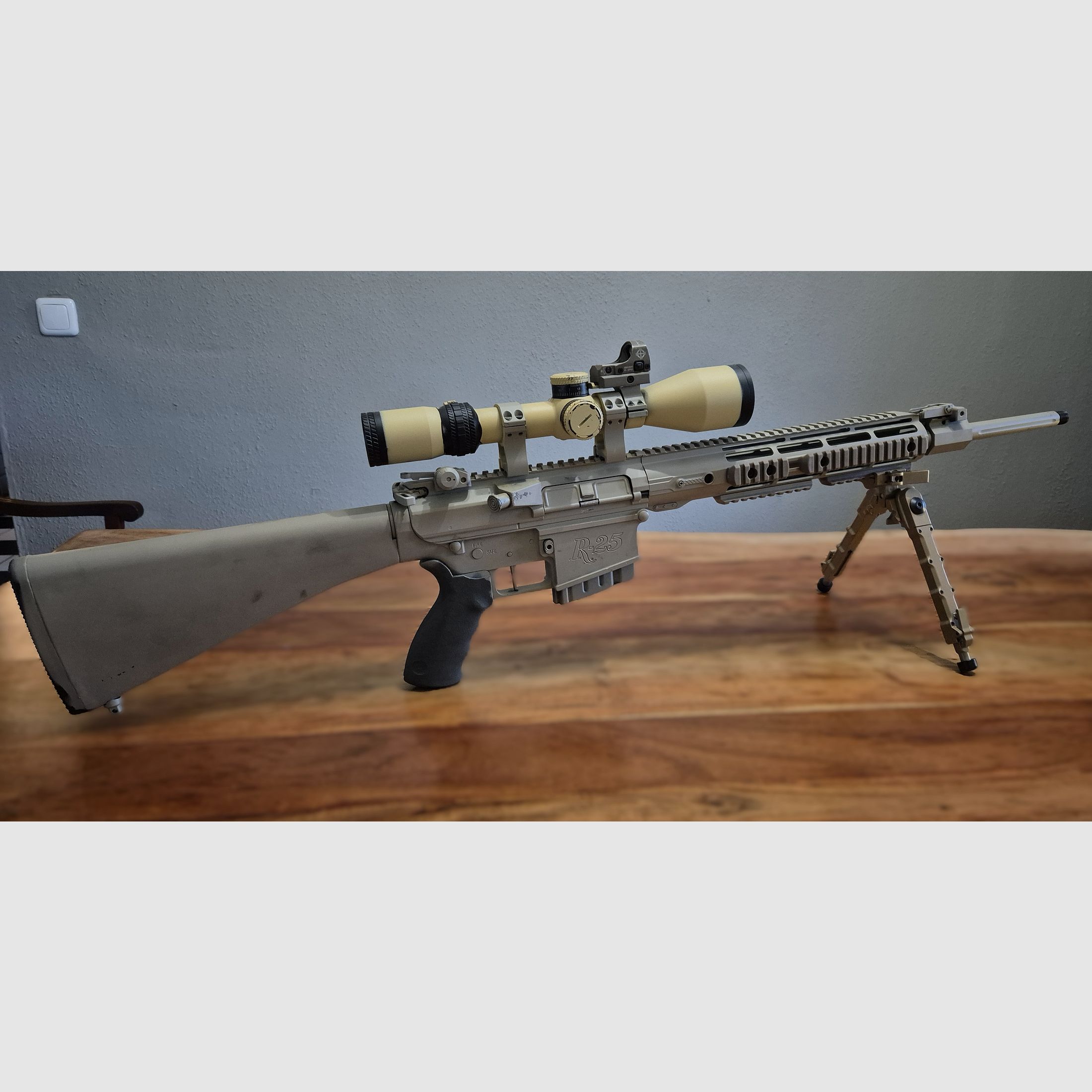 Remington R25 AR-10 in .308 M110 clone in FDE carabina semiautomatica