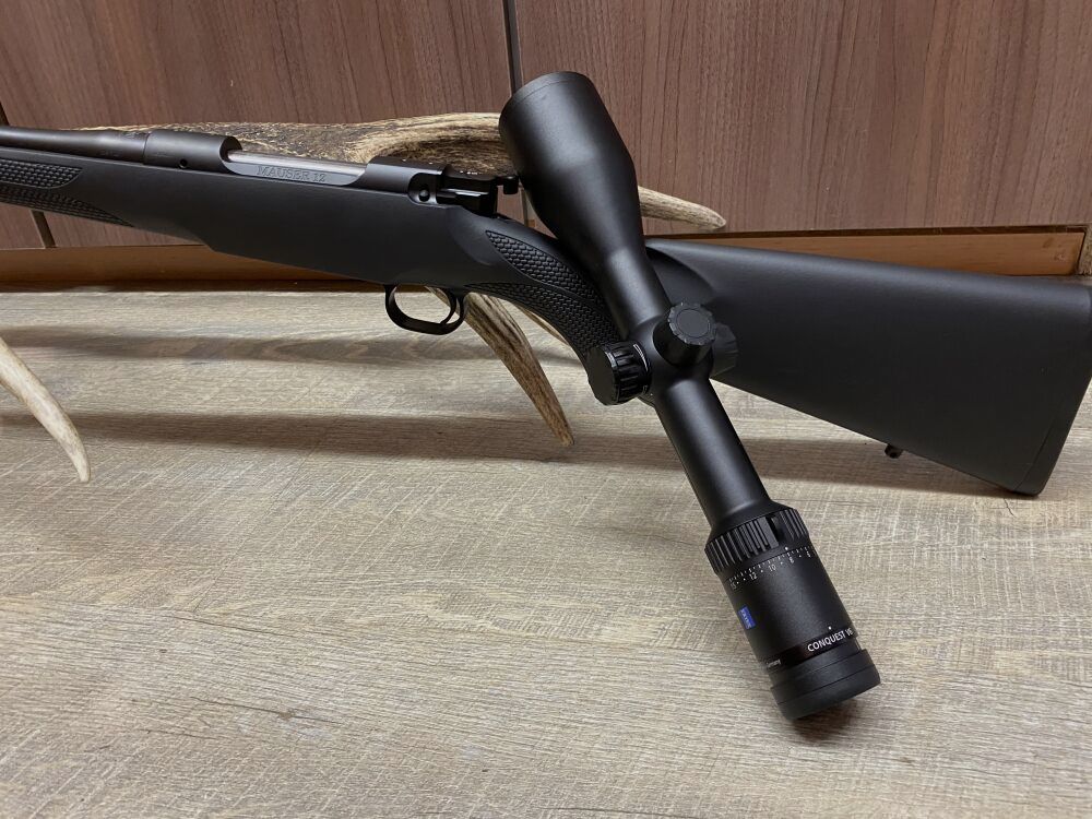 Mauser M12 Extreme, con Zeiss Conquest V6 2,5-15x56, con riel