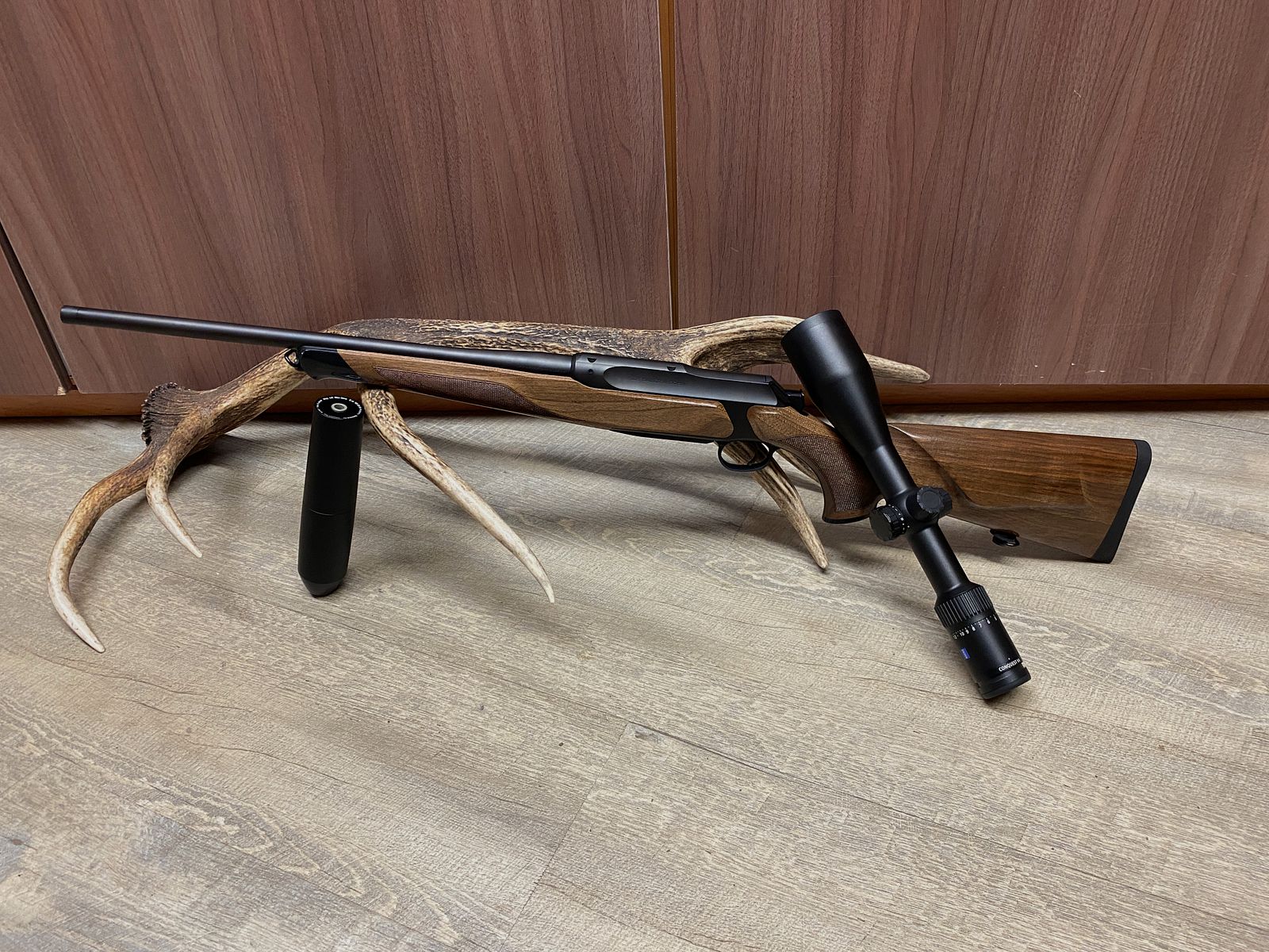 Sauer 505 Ergo Lux, mit Zeiss Conquest V4 3-12x56