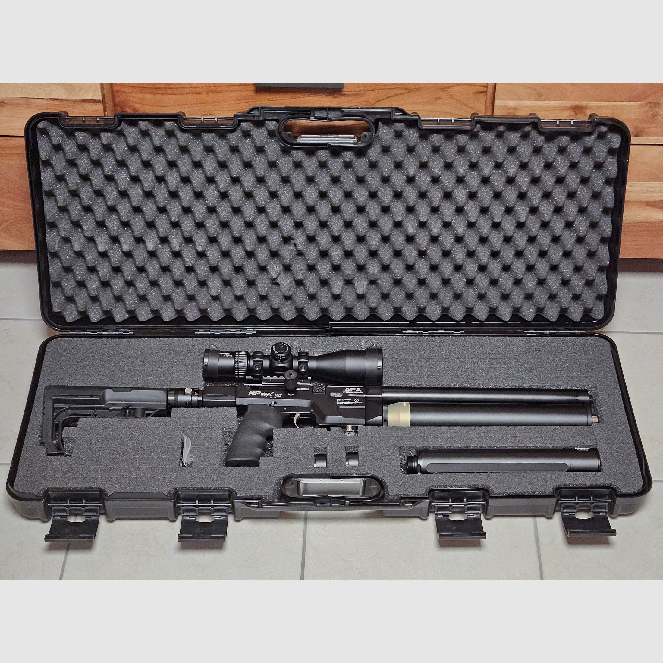 Air rifle AEA HPMAX Mk2 incl. case, scope, moderator and other accessories