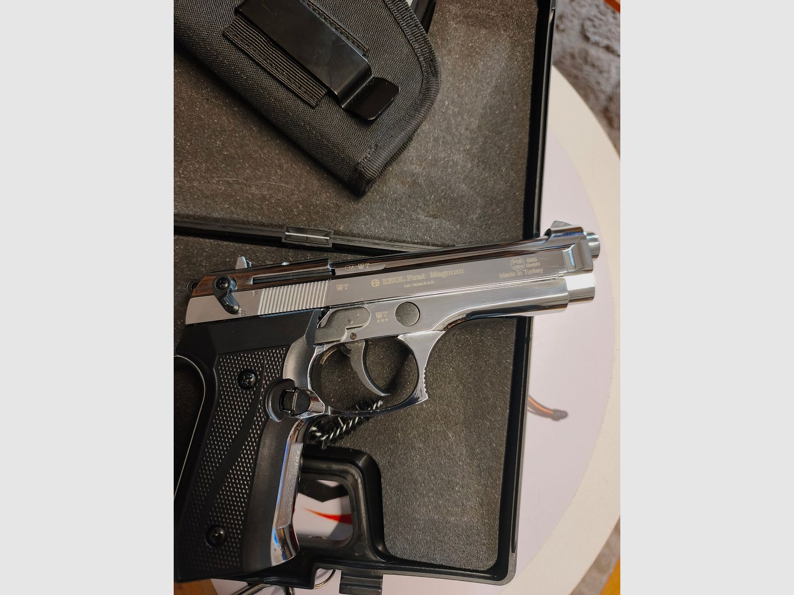 Blank firing Magnum new 9mm