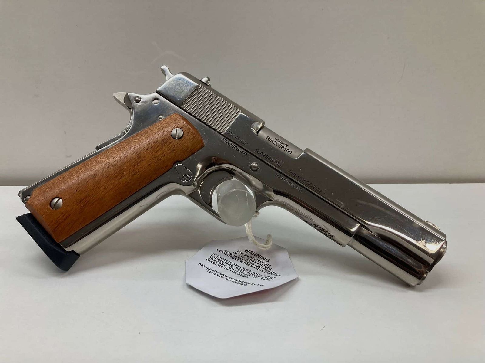 ARMSCOR 1911 A1 GI Standard «Fierté de l'Officier» 5″ | .45 ACP