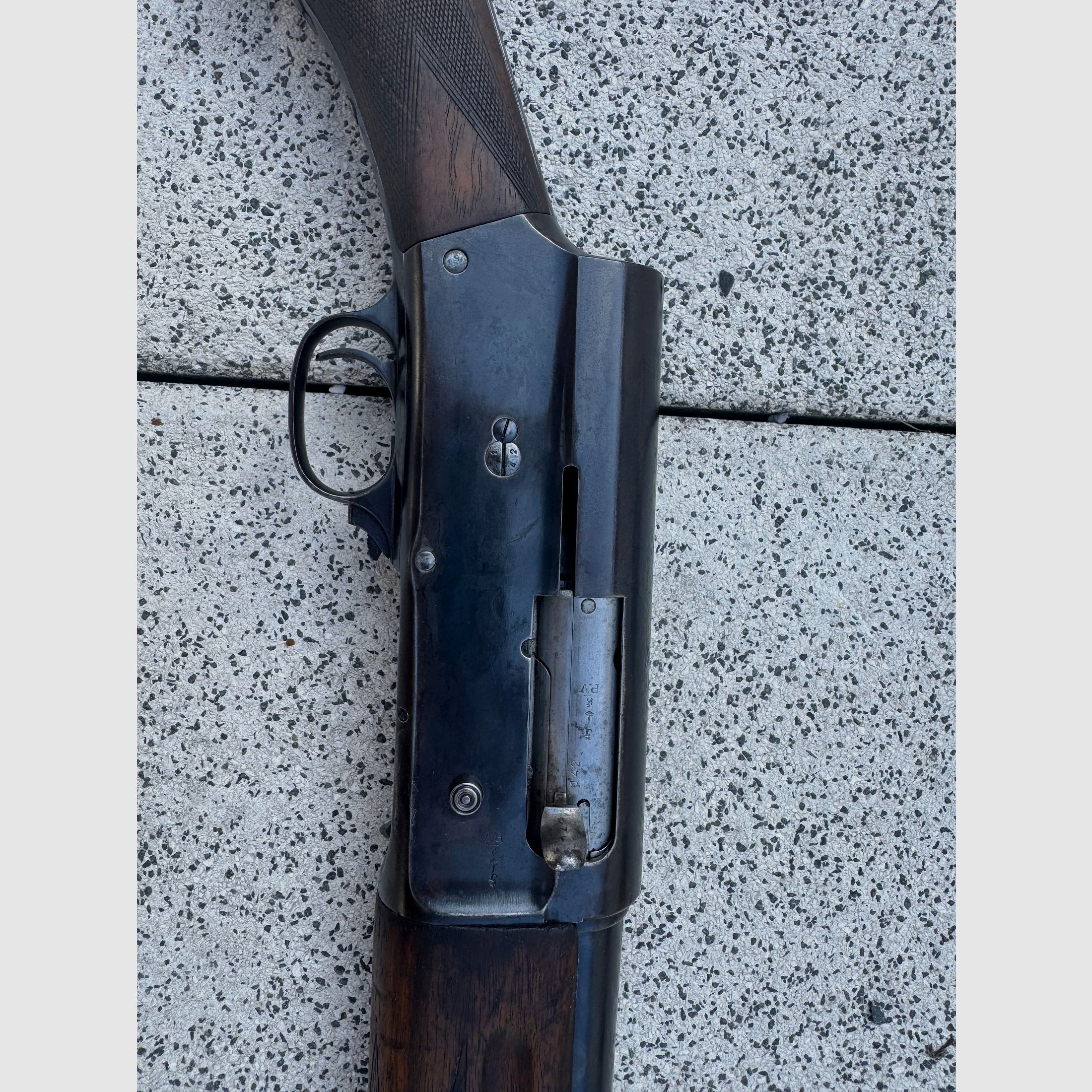Rarità: FN Browning Auto-5 (A-5) Cal. 16/65 – Prima fabbricazione belga con "Suicide Safety" & calciatura a pistola