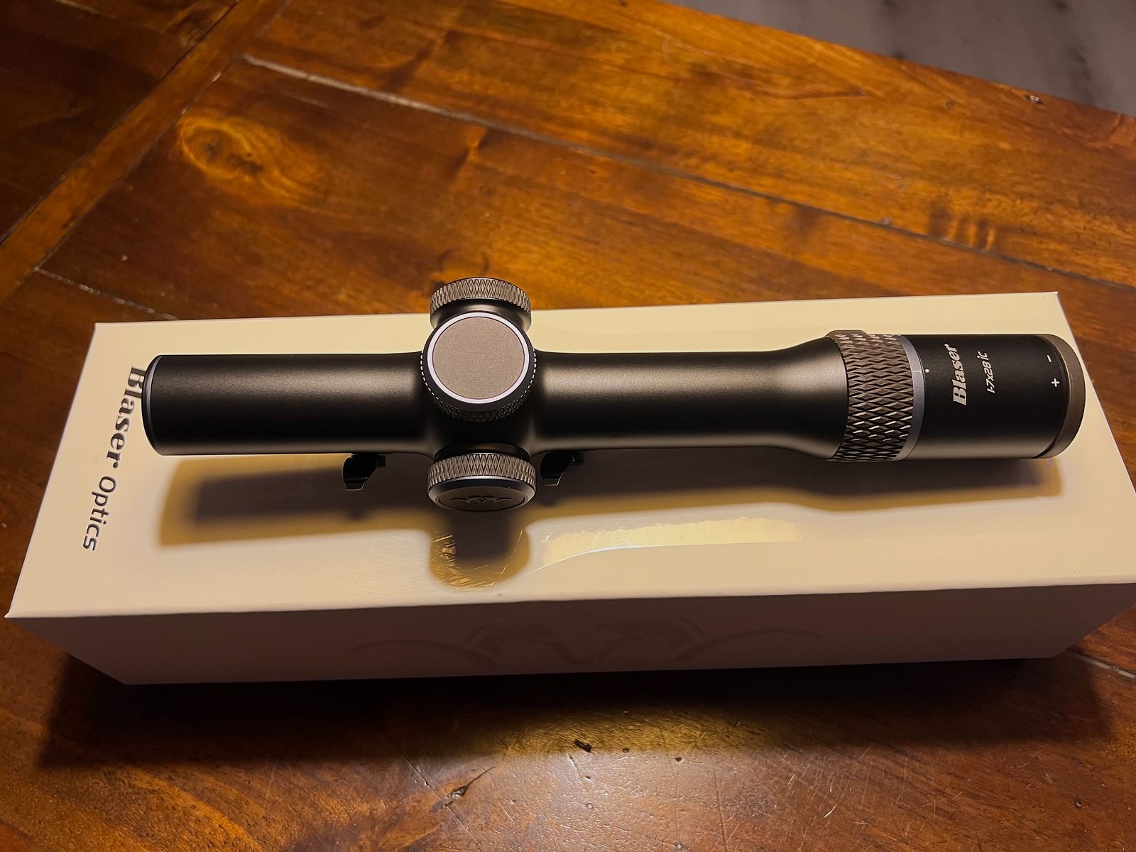 Blaser Infinity B1 1-7x28 iC avec rail Zeiss