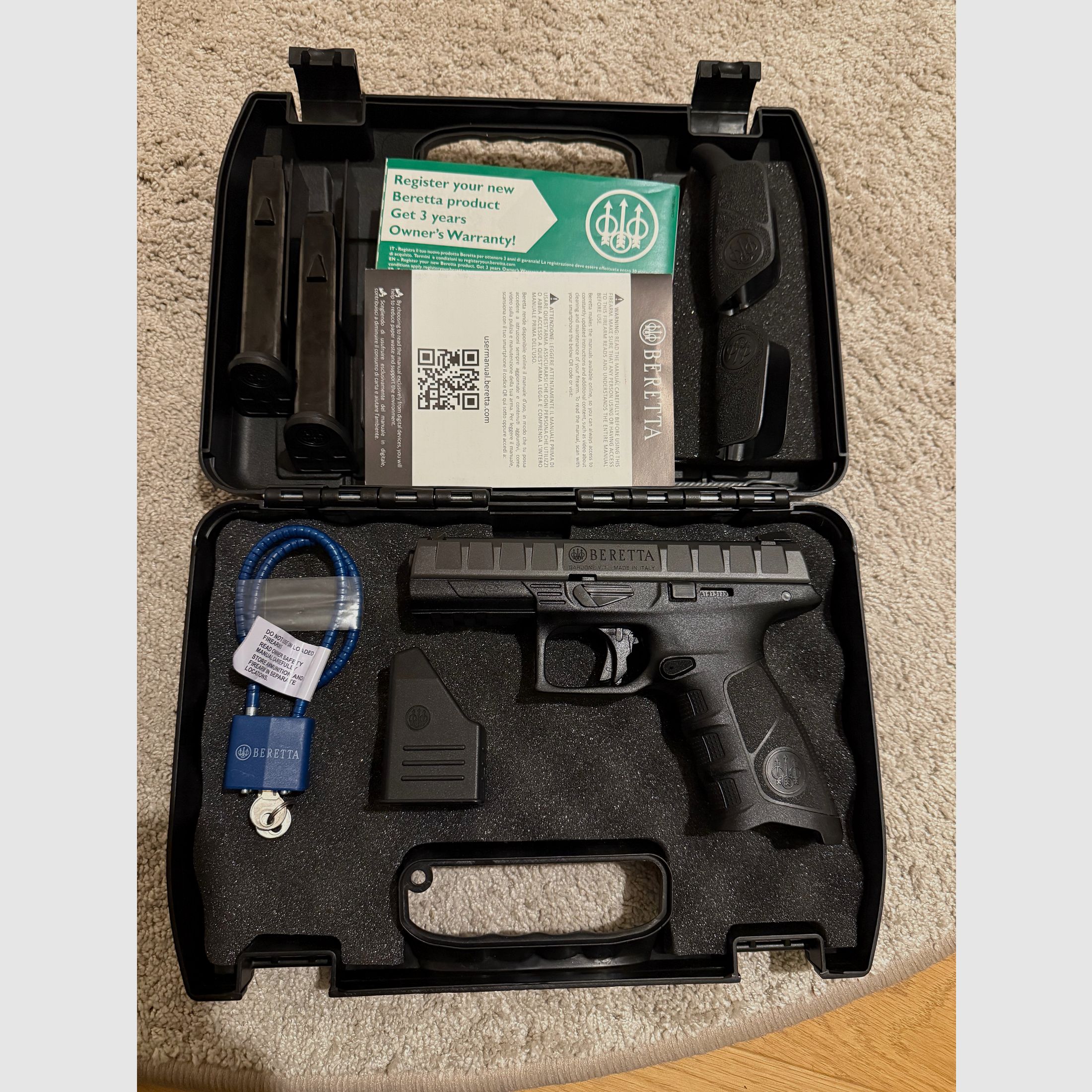 Beretta APX 9x19 Pistole wie NEU 9mm Luger