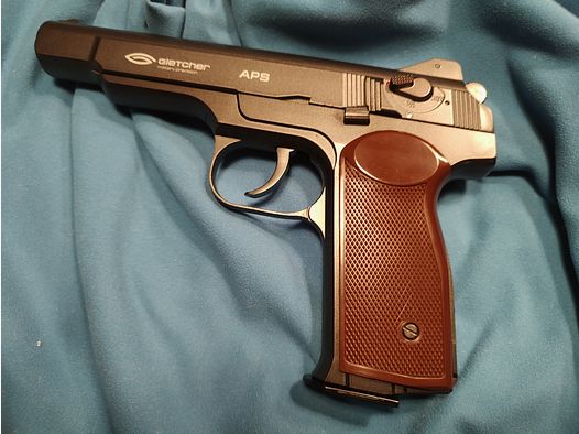 Gletcher APS CO2 pistol (like new)