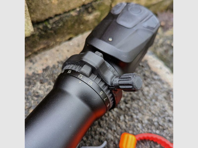 Per Swarovski dS: leva di regolazione rapida per impostazione della magnificazione