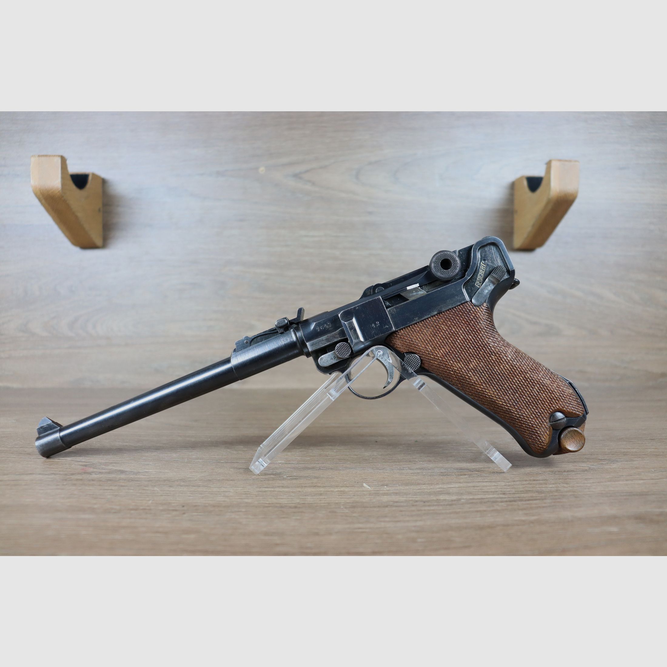 Artillerie mit Holster und 5 Magazinen, Bild 3 von 4