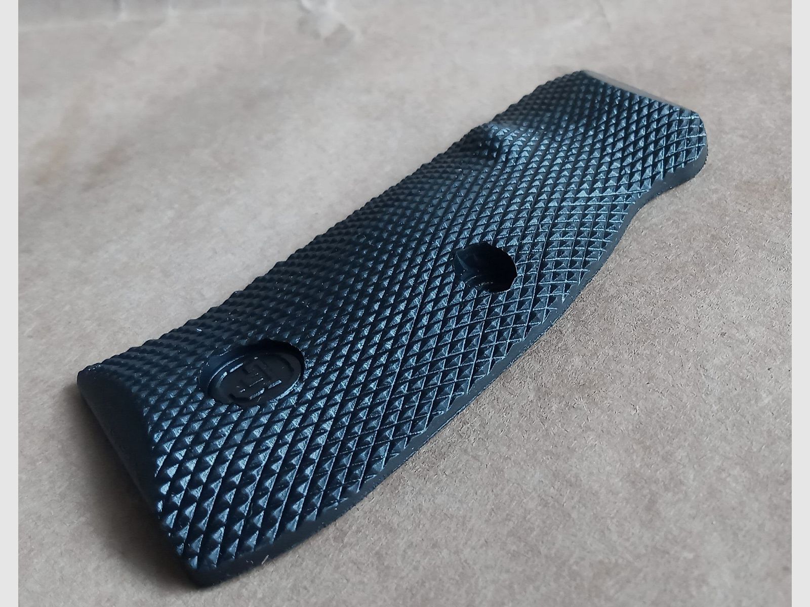CZ grip panels CZ 75 SP-01 Shadow Shadow 2 RUBBER new ^^^^^^^^^^