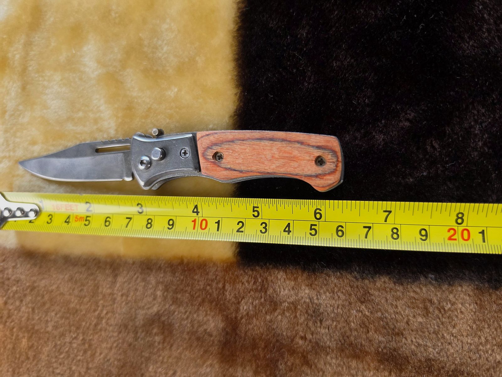 Kompaktes Klappmesser mit Echtholz-Griffschalen & Gürtelclip – EDC Taschenmesser, Bild 3 von 5
