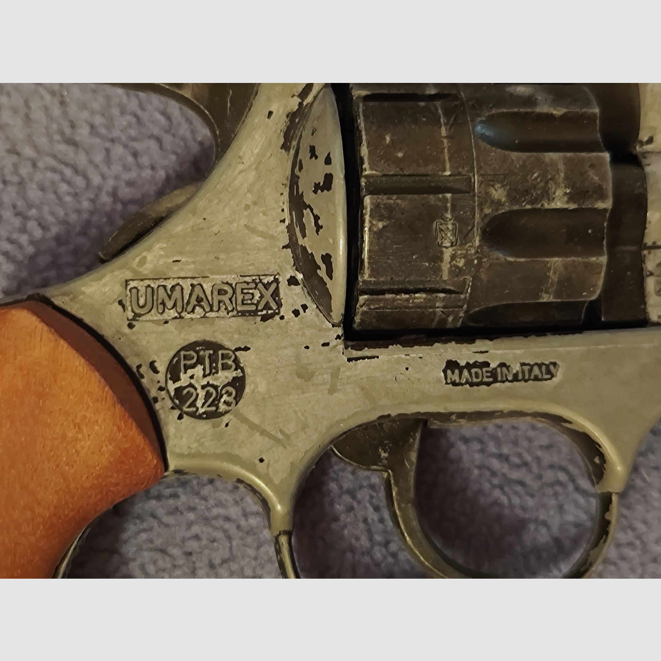 Revólver Umarex Sherlock Holmes PTB 223 antiguo cal. 22 long Platz.