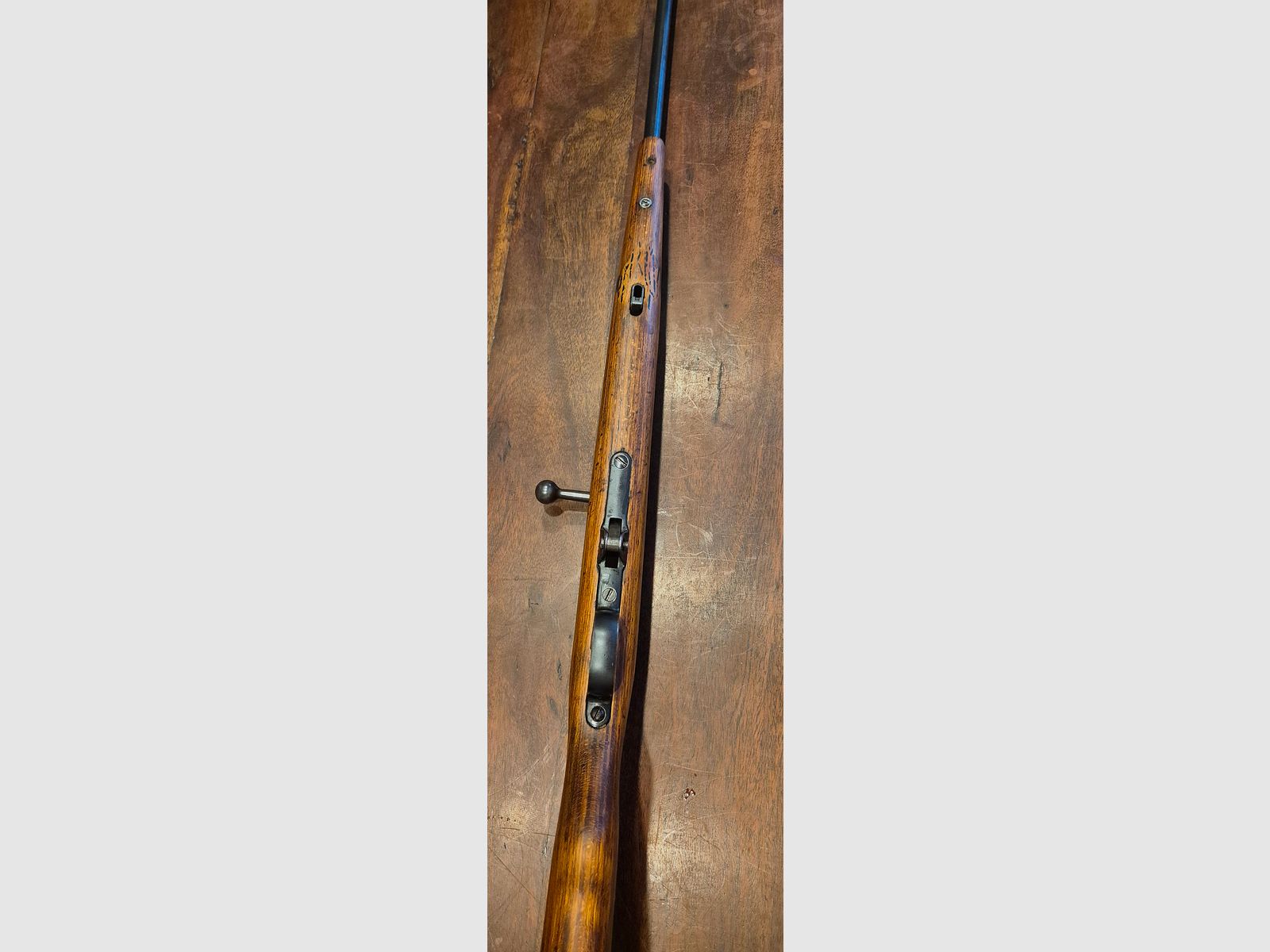 Haenel 49a stary przedmiot kolekcjonerski z 1953 roku całkowicie odnowiony