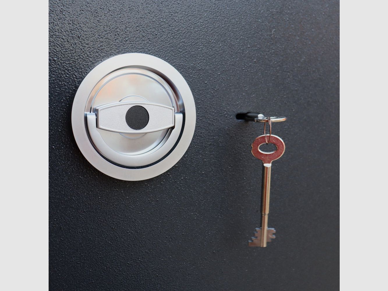 Waffenschrank HUNTER ZIBBE Kl. 1 (1300x690x410) max. 14 LW