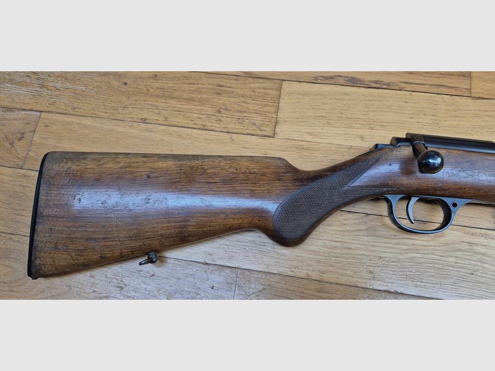 Sehr schöne Trainingsbüchse Walther Sport Modell V – Zeit des Dritten Reichs – Vor-Kriegswaffen 1937/1938 – Wahrscheinlich weniger als 38.000 Exemplare produziert – Holz in TBE++ – Ausgezeichnete Mechanik – Wunderschöner Lauf mit sehr schönen Zügen – TBE++, Bild 3 von 36