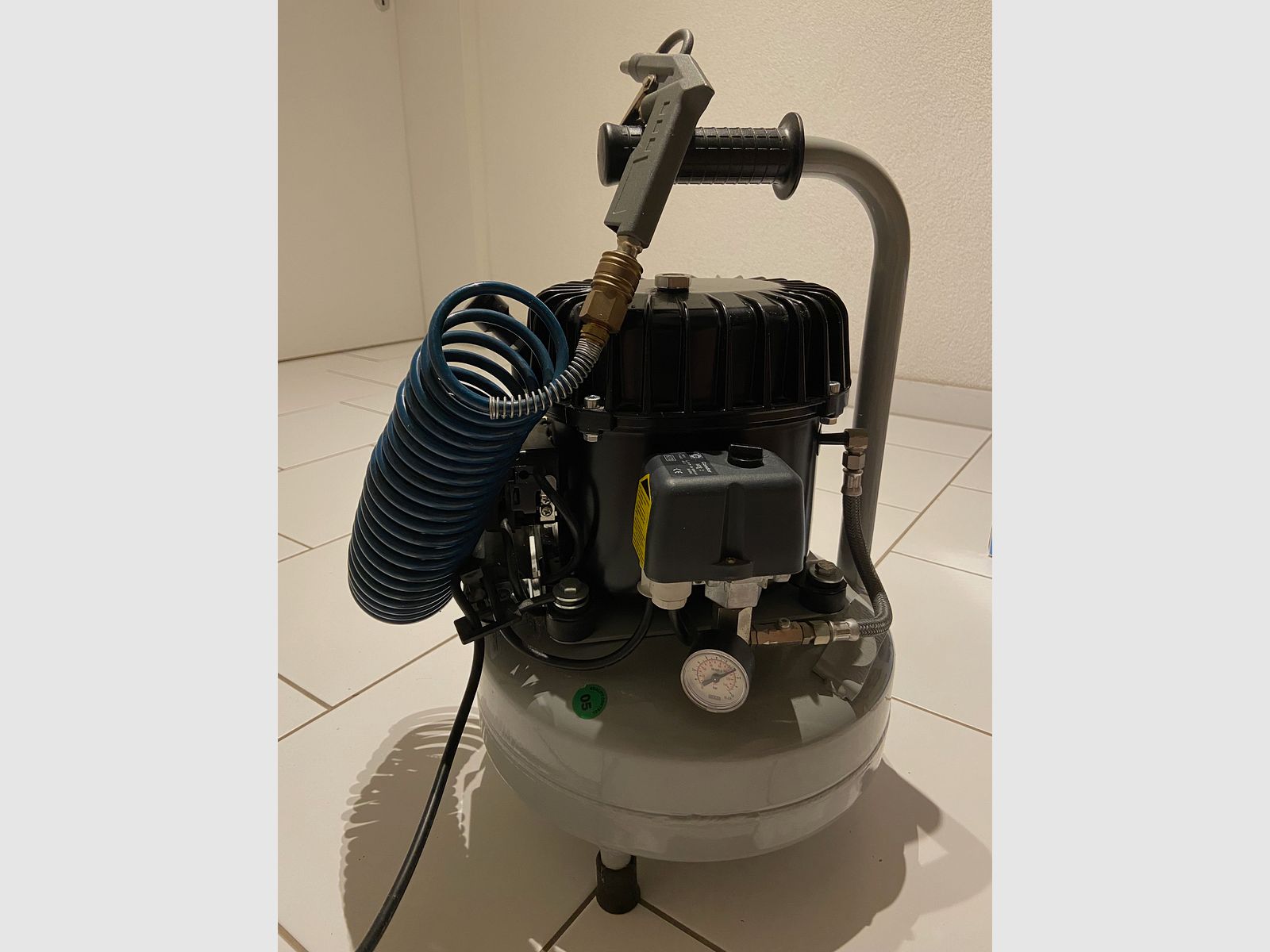 Schneider Kompressor Silent-Master SEM 50-8-9 W - Flüsterkompressor!