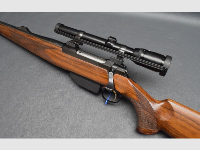 Sauer 200 Links, Kaliber 8x68S mit Zeiss 1,5-4,5x18, im Koffer, gut