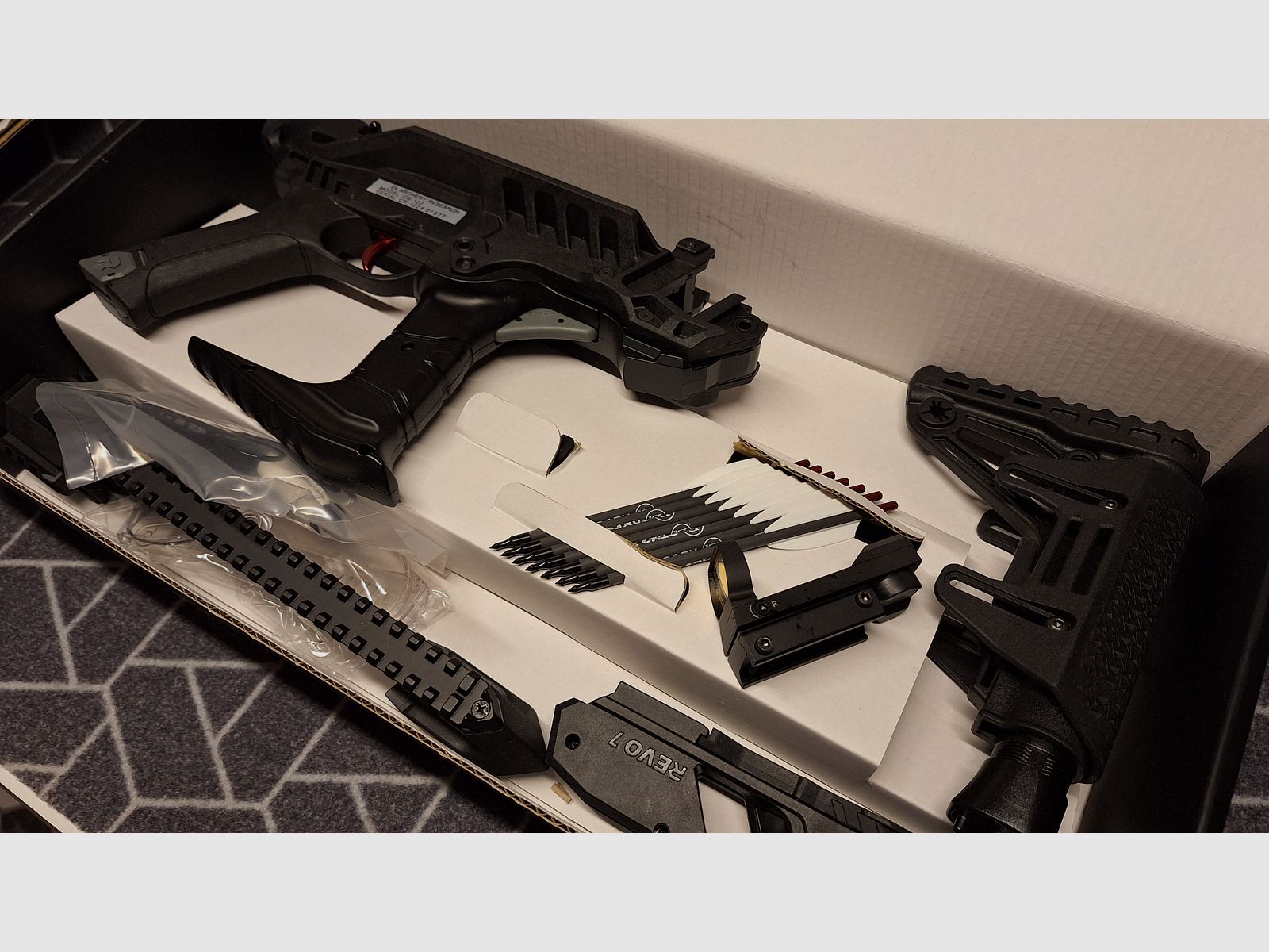 REVO 7 NEU! Taktische Pistolenarmbrust der 3. Generation