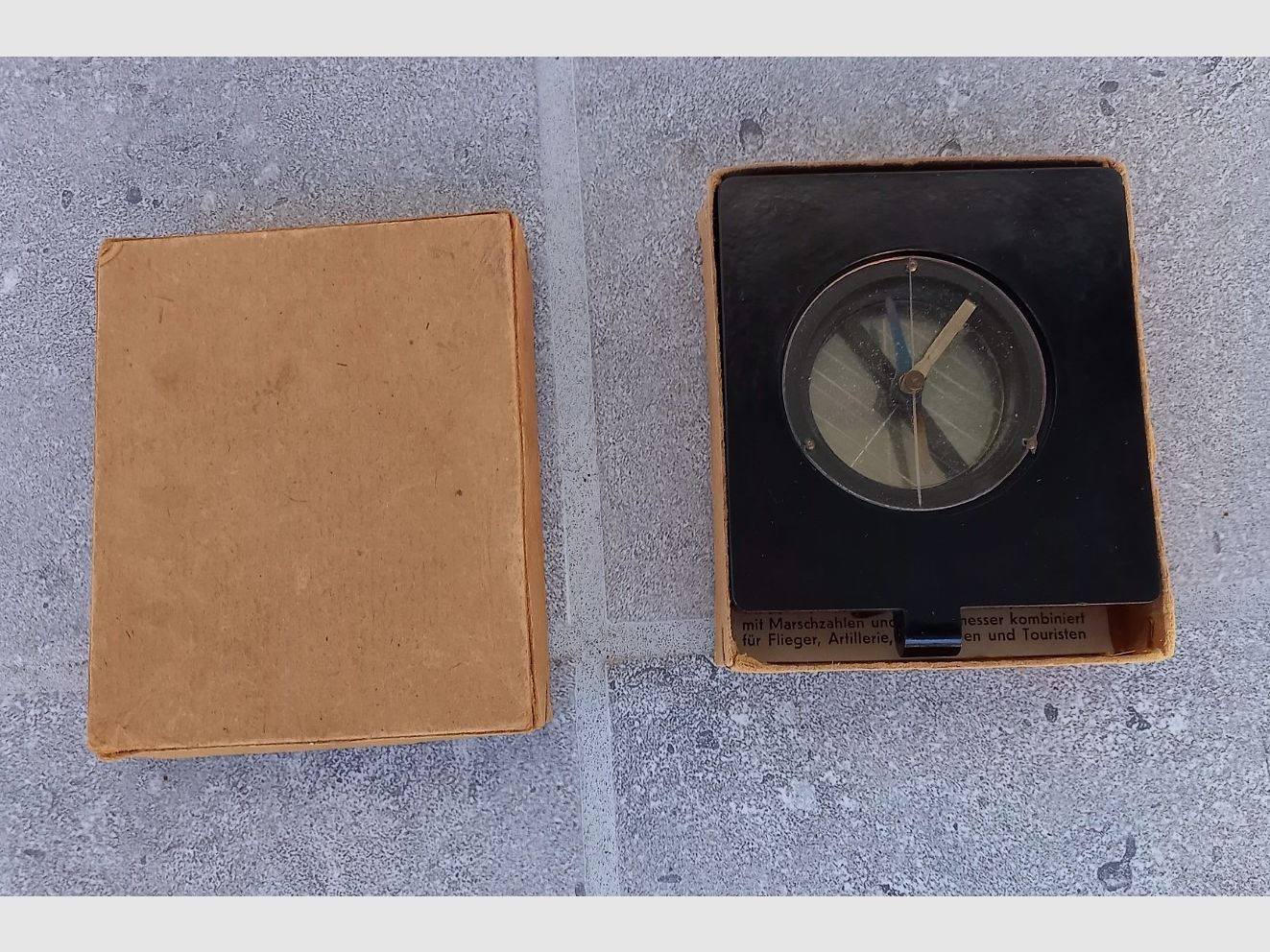 Vintage WWII officers compass - Wehrmacht Marsch Kompass Firma Kührt D.R.P. 1938