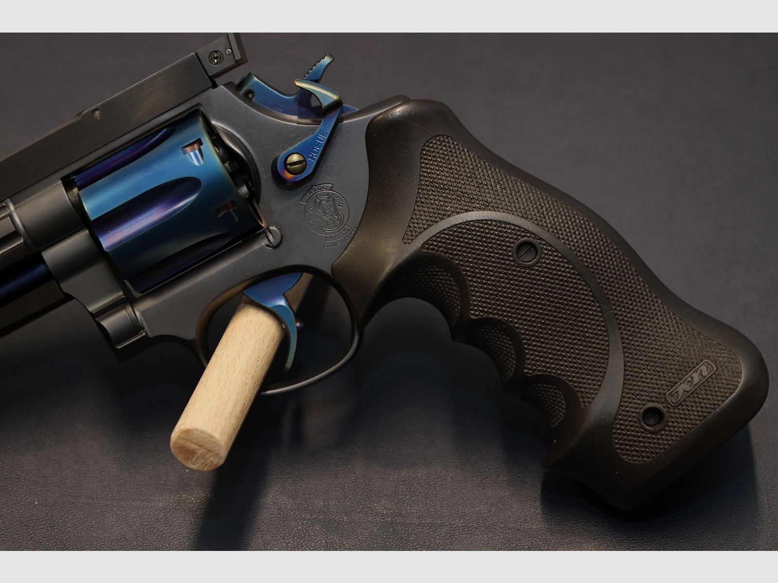 Club 30 Smith&Wesson 568-3 Liebhaberstück 9mm Luger