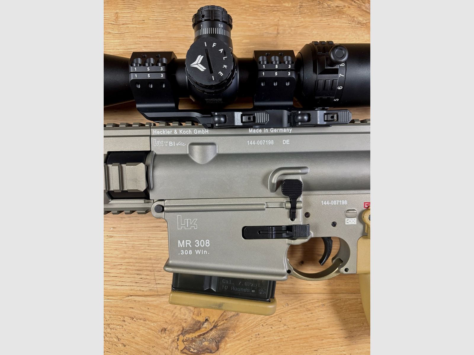 Heckler & Koch HK MR 308 A3 - Sandfarben - inkl. ZF Falke 4-16x44 TAC Karbon Zweibein