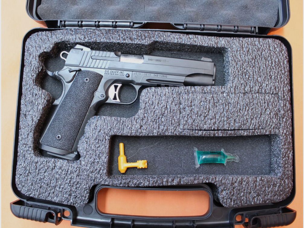 SIG Sauer Ha.Pistole .45Auto SIG Sauer 1911 TACOPS System Colt 1911, 5" Lauf/ Picatinny-Dustcover (.45ACP)