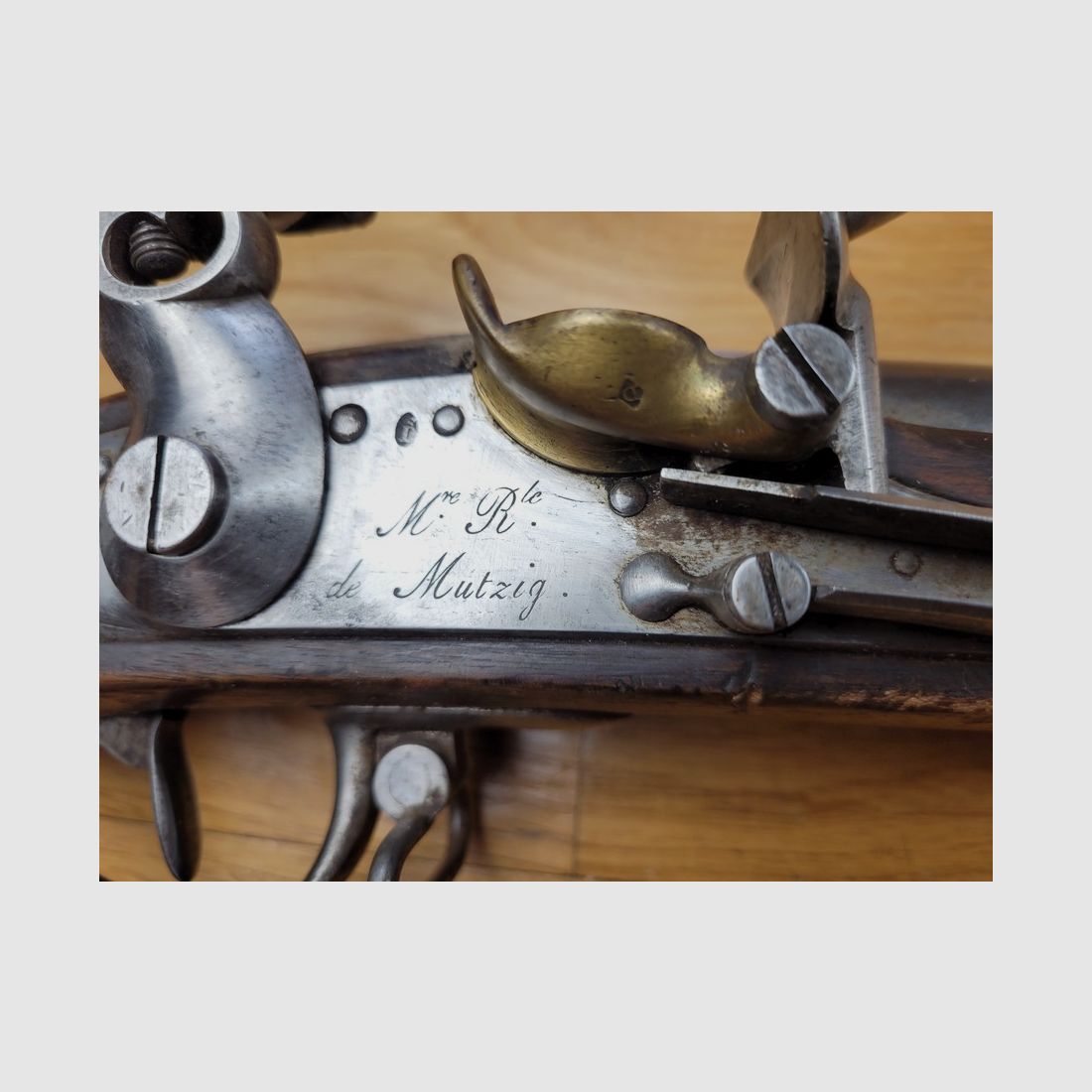 Rare Fusil 1822 à silex – Arme de grenadier – Manufacture Royale de Mutzig – construit en 1825 – jamais transformé à percussion – TBE ++, image 5 sur 39